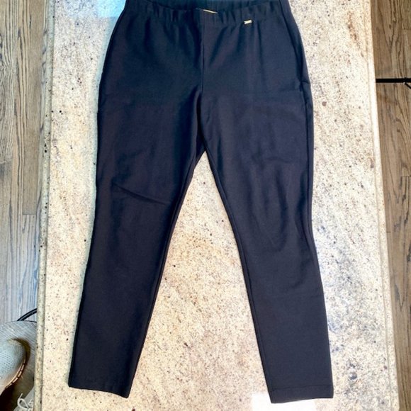 Luxury Brand St John Black Knit Fitted Pants Leggings Wardrobe Staple Sz M 6-8 - Picture 5 of 5